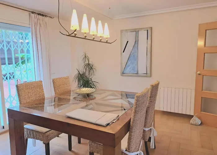 Casa En Valencia, Cerca De Golf, Playas, Moto Gp