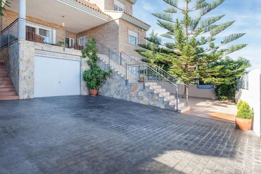 Casa En Valencia, Cerca De Golf, Playas, Moto Gp Dom wakacyjny *