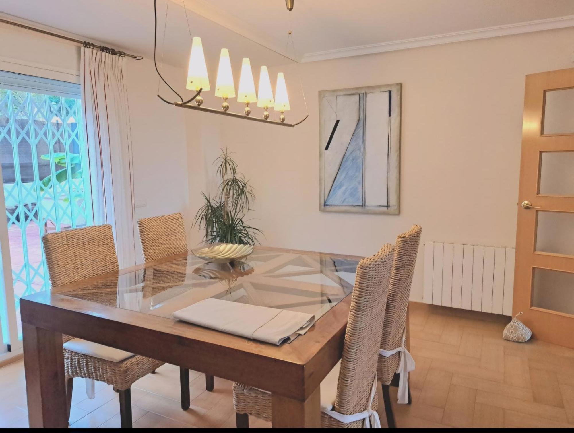 Casa En Valencia, Cerca De Golf, Playas, Moto Gp Hébergement de vacances *